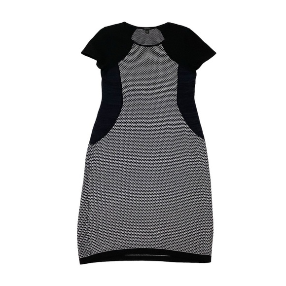 Ann Taylor Short Sleeve Midi Dress Sz Medium Bodycon Fitted Black / White / Navy - Picture 5 of 10